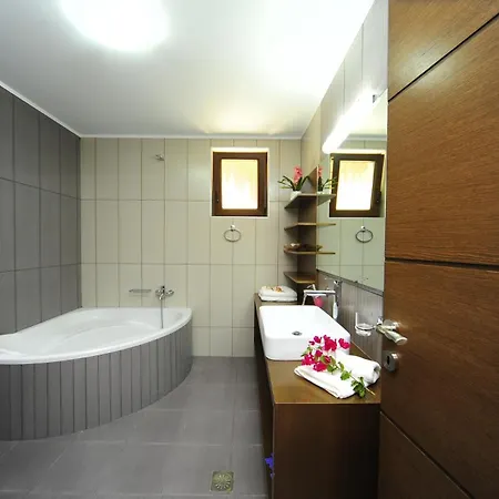 Orsalia With Private Pool Villa