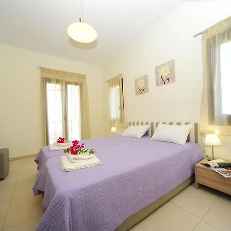 Orsalia With Private Pool